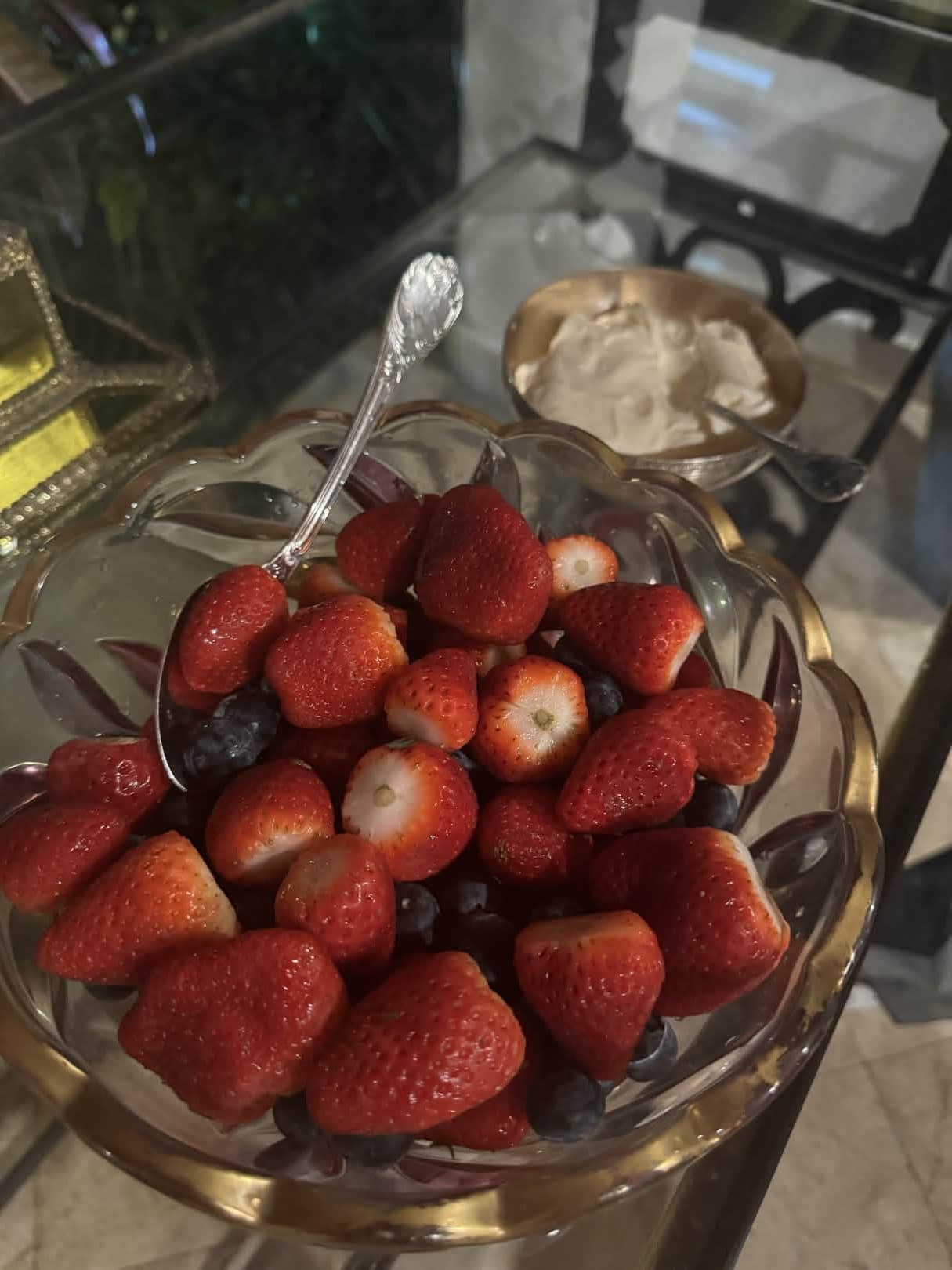 Fresh strawberries with cream